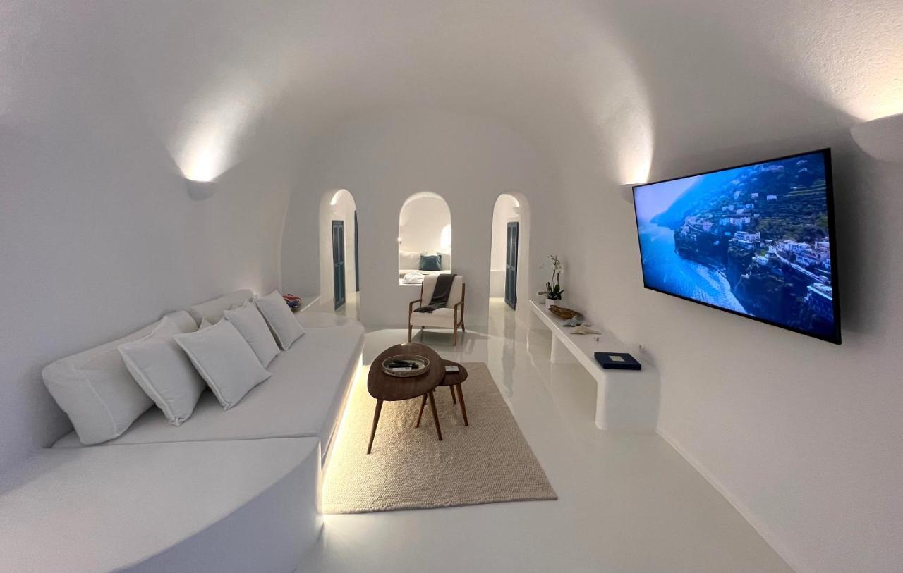 Aristos Life Luxury Cave Villas Oia  Exterior foto