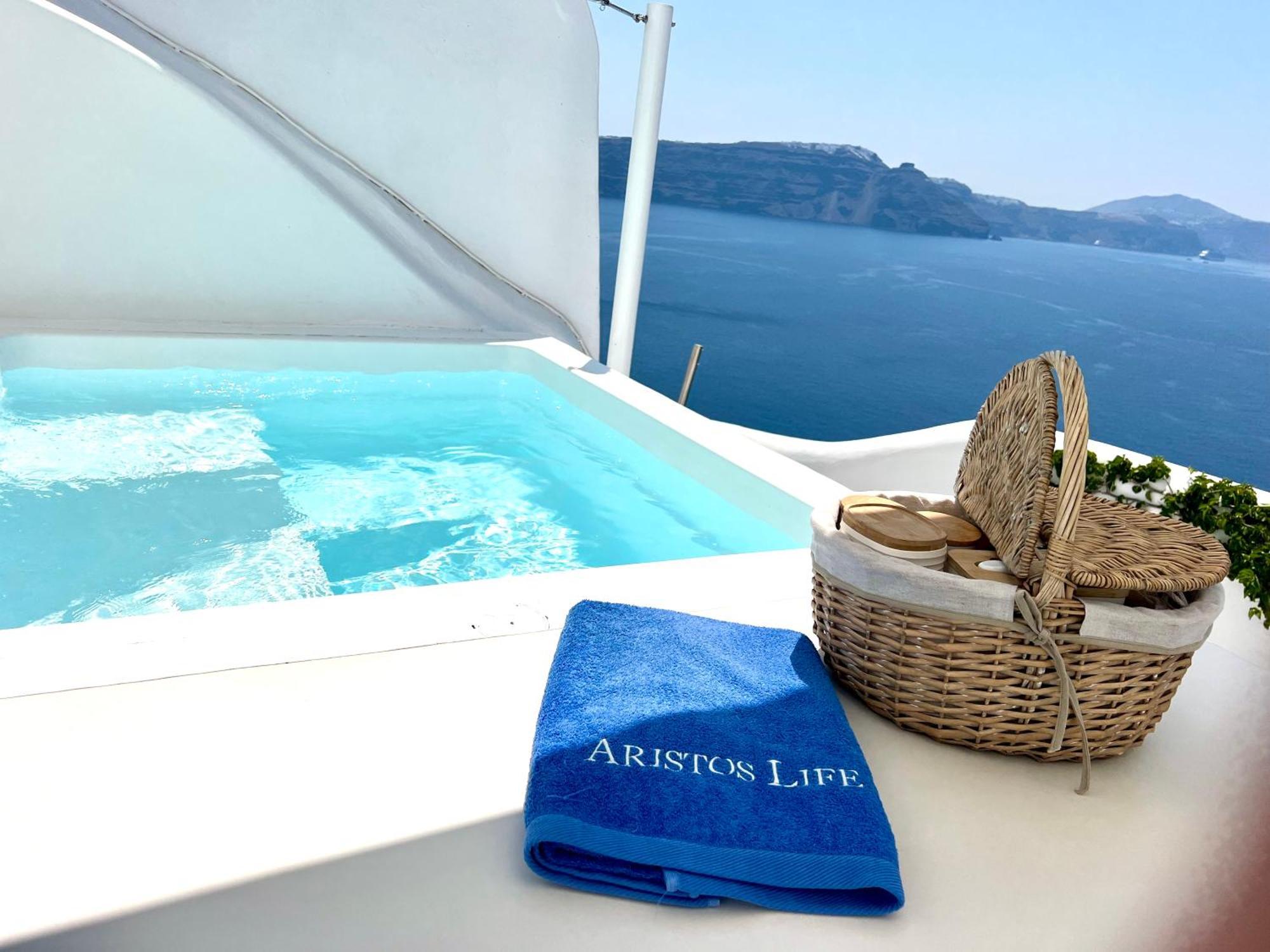 Aristos Life Luxury Cave Villas Oia  Exterior foto