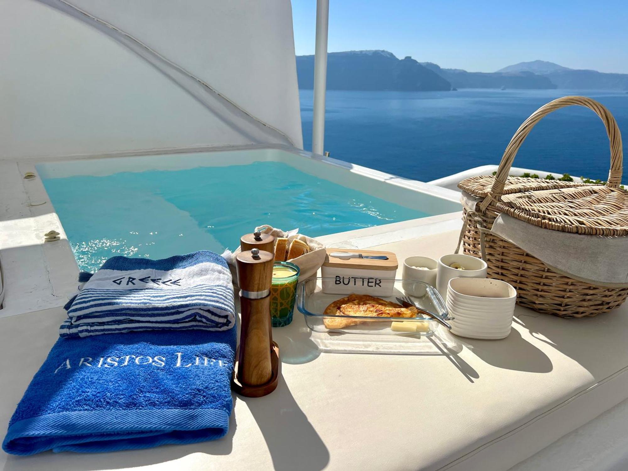 Aristos Life Luxury Cave Villas Oia  Exterior foto